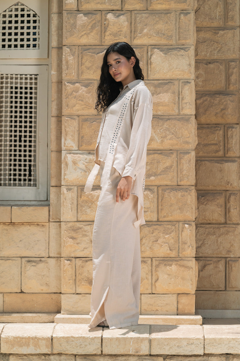 Into the stars studs set - Beige