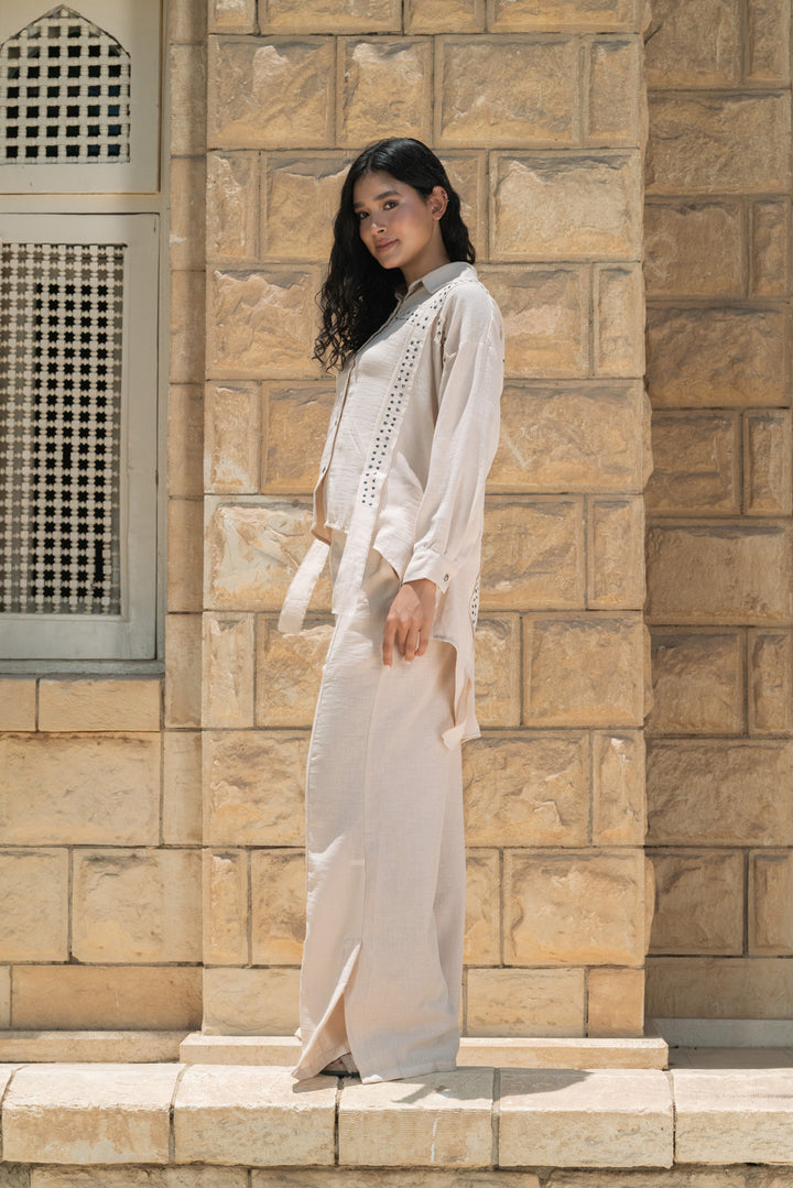 Into the stars studs set - Beige