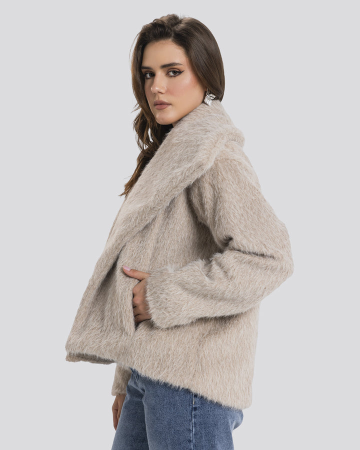 The Fluffy jacket-Beige