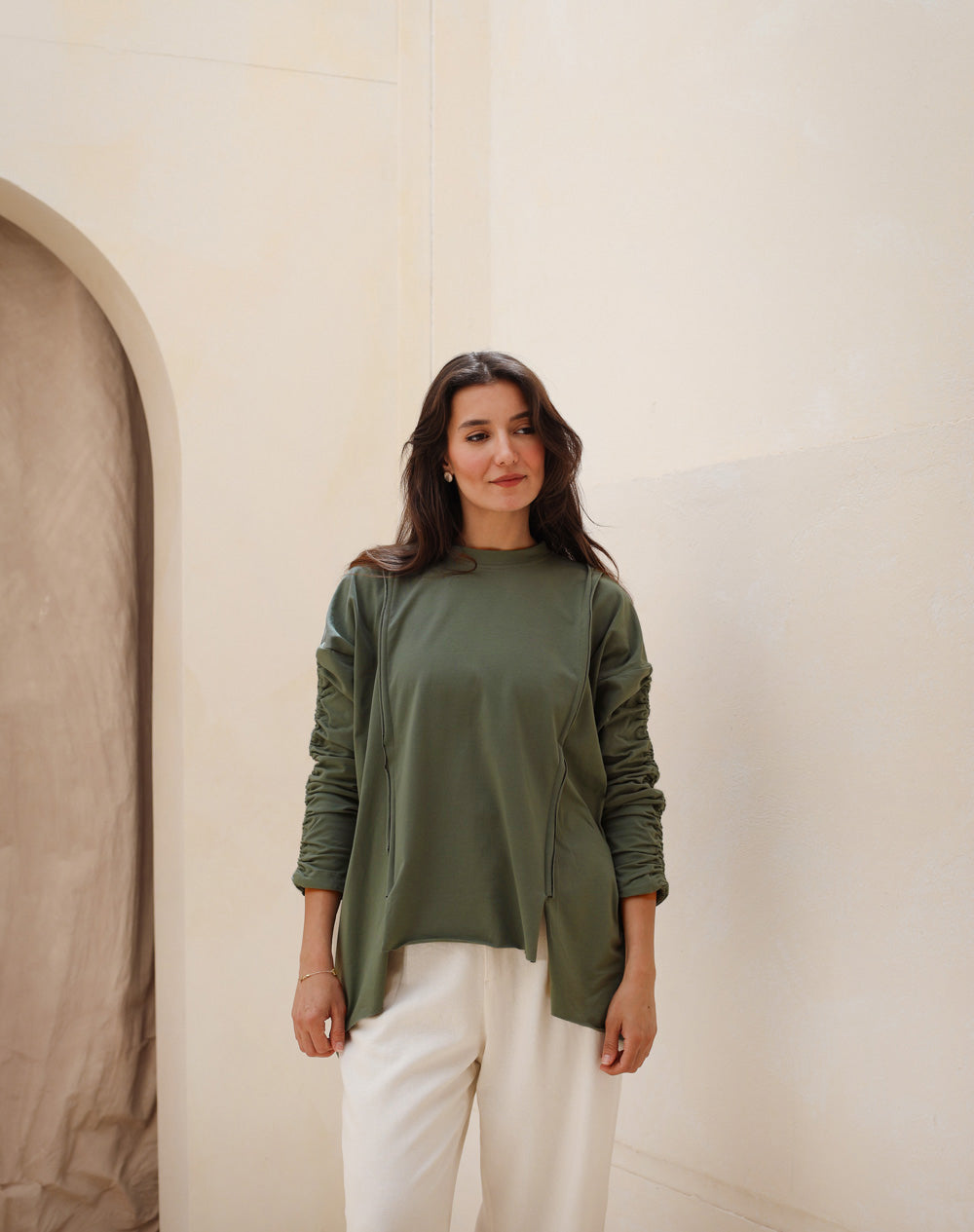 Basic Cotton T-shirt with cruched sleeves
