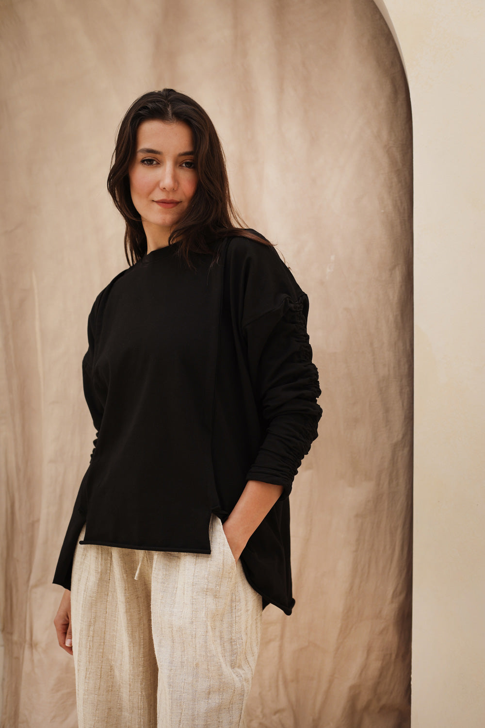 Basic Cotton T-shirt with cruched sleeves