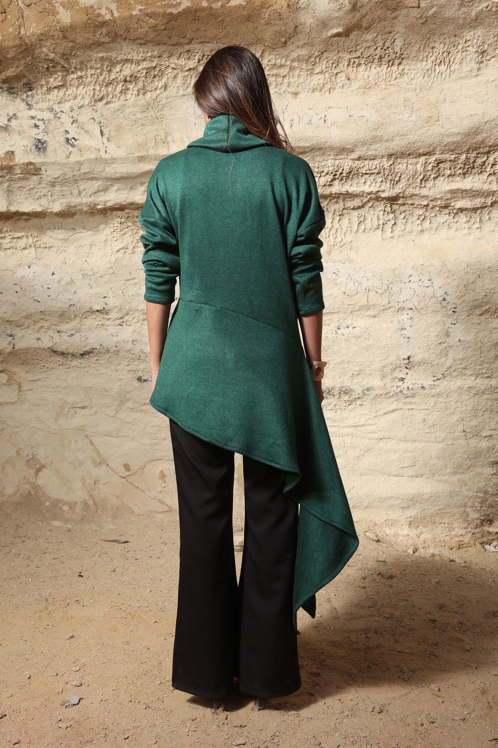 Draped Asymmetric Top