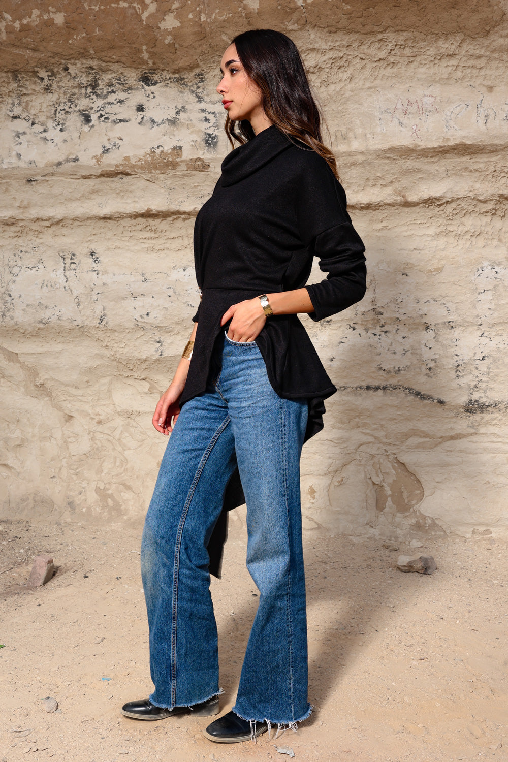 Draped Asymmetric Top