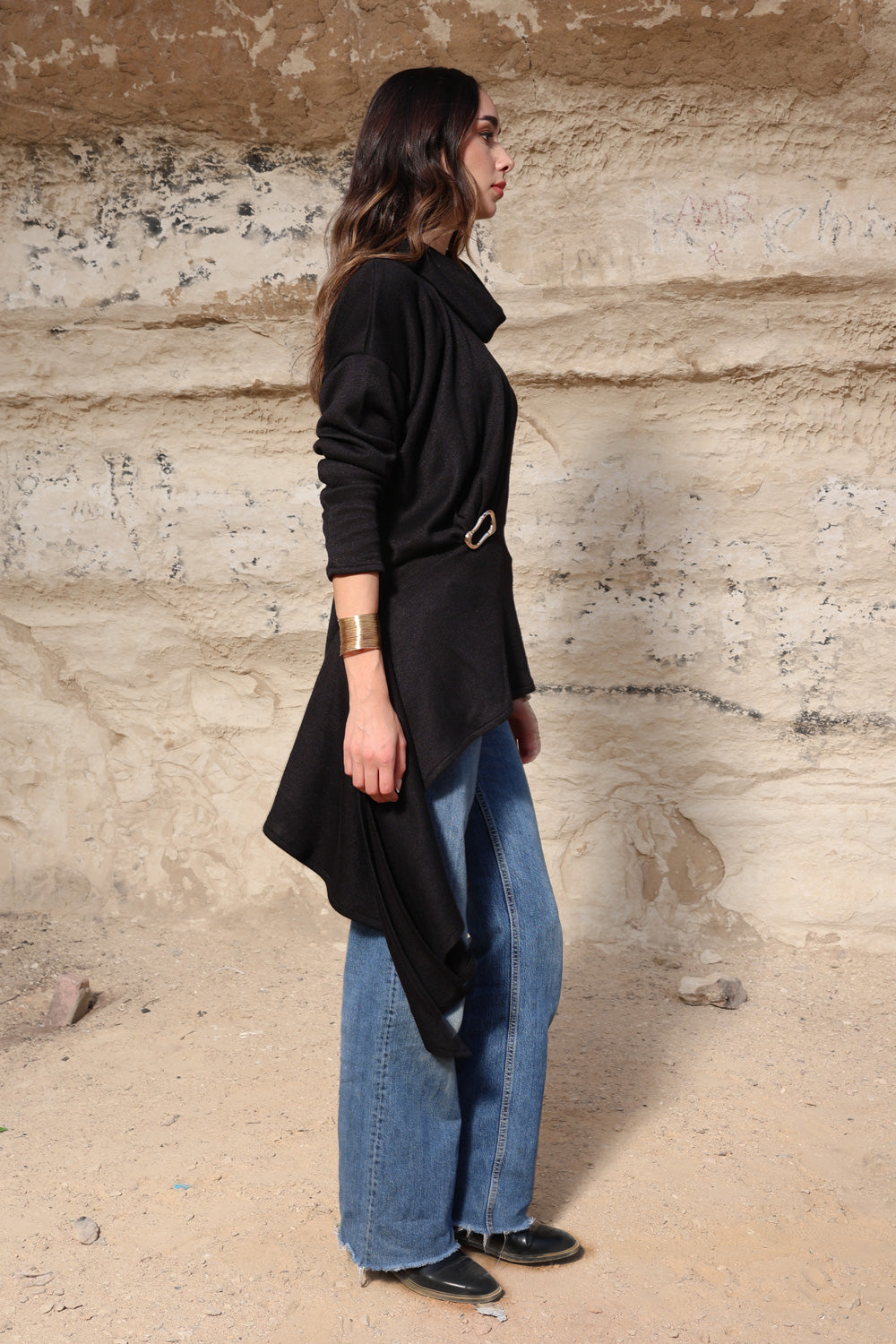 Draped Asymmetric Top