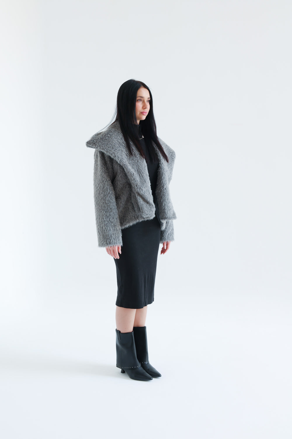 The Fluffy jacket-Grey