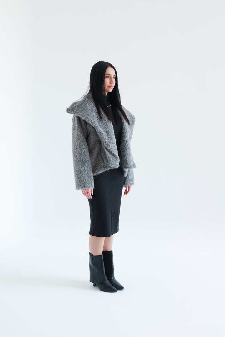 The Fluffy jacket-Grey