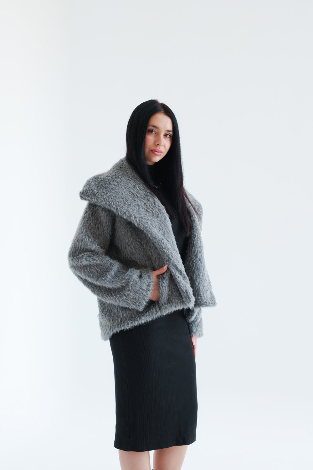 The Fluffy jacket-Grey