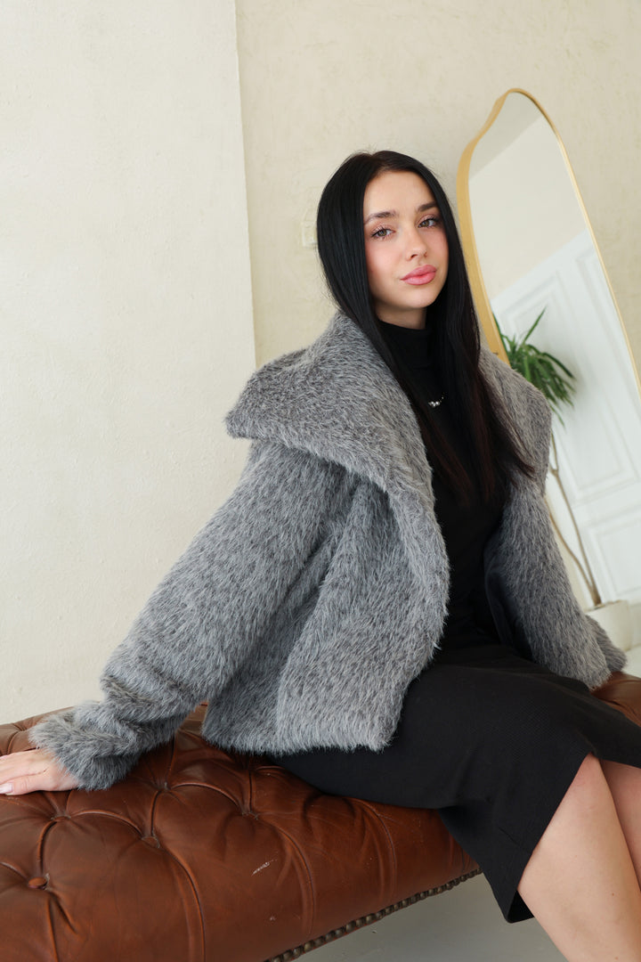 The Fluffy jacket-Grey