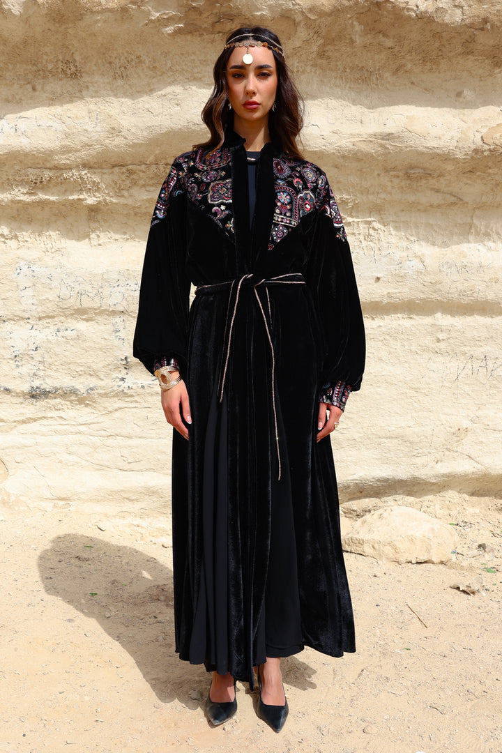 Bareeq mokhmal abaya