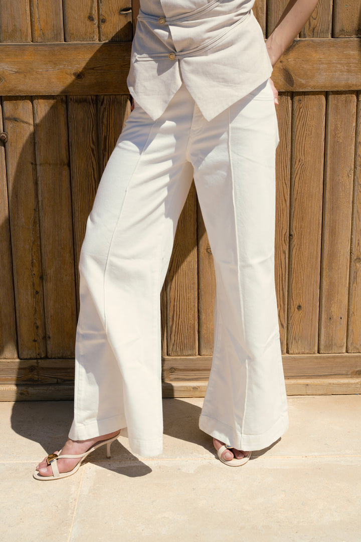 Midrise Wide-leg Jeans - White