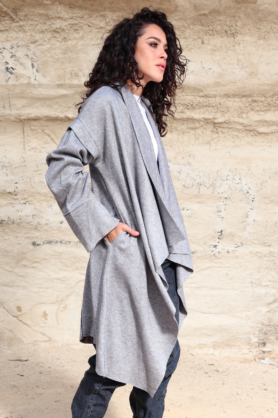 Asymmetric Shimmery Cardigan - Grey