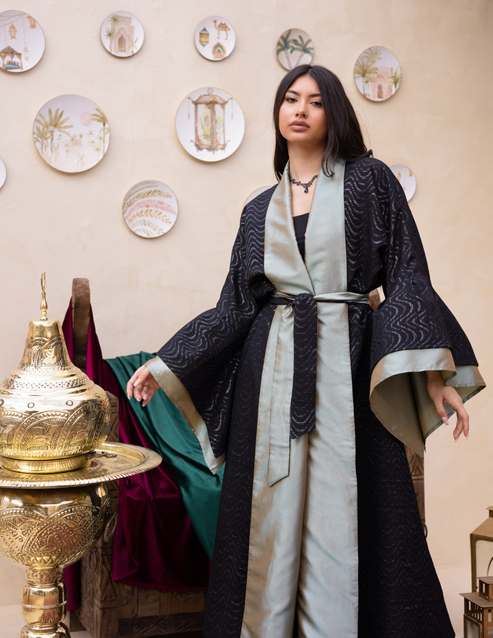 Taffeta Puffy Sleeves Abaya - Beige