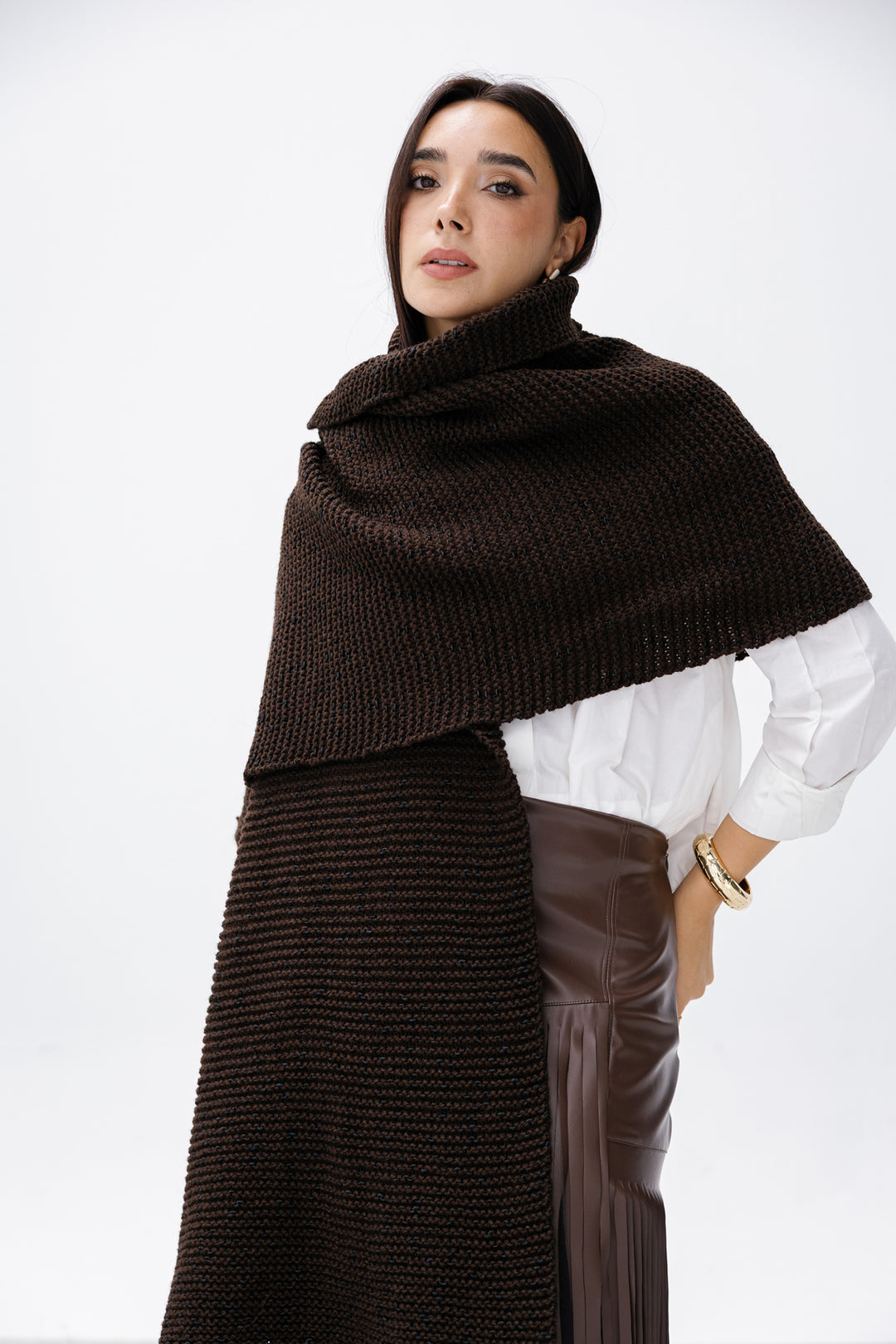 Cozy Knit Scarf - Brown