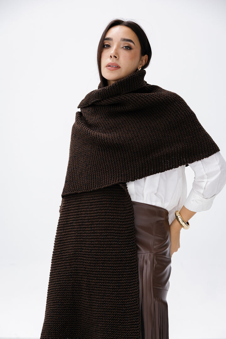 Cozy Knit Scarf - Brown
