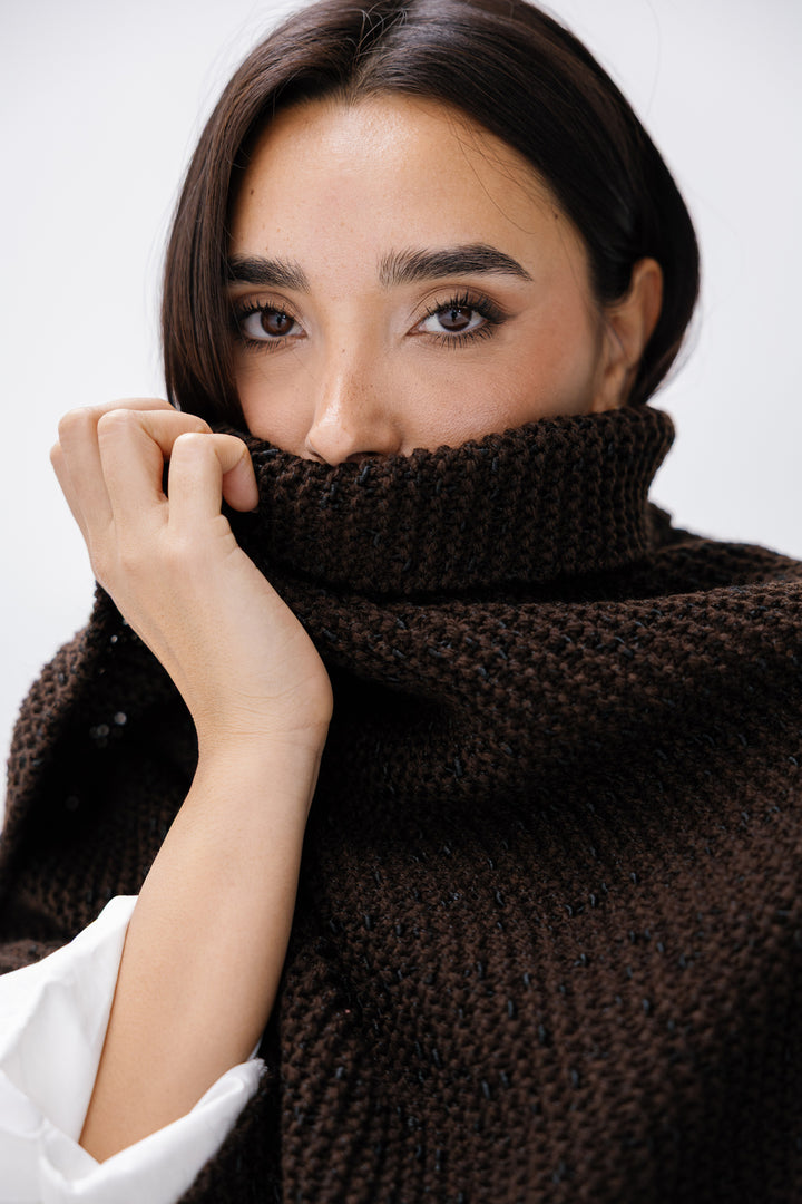 Cozy Knit Scarf - Brown