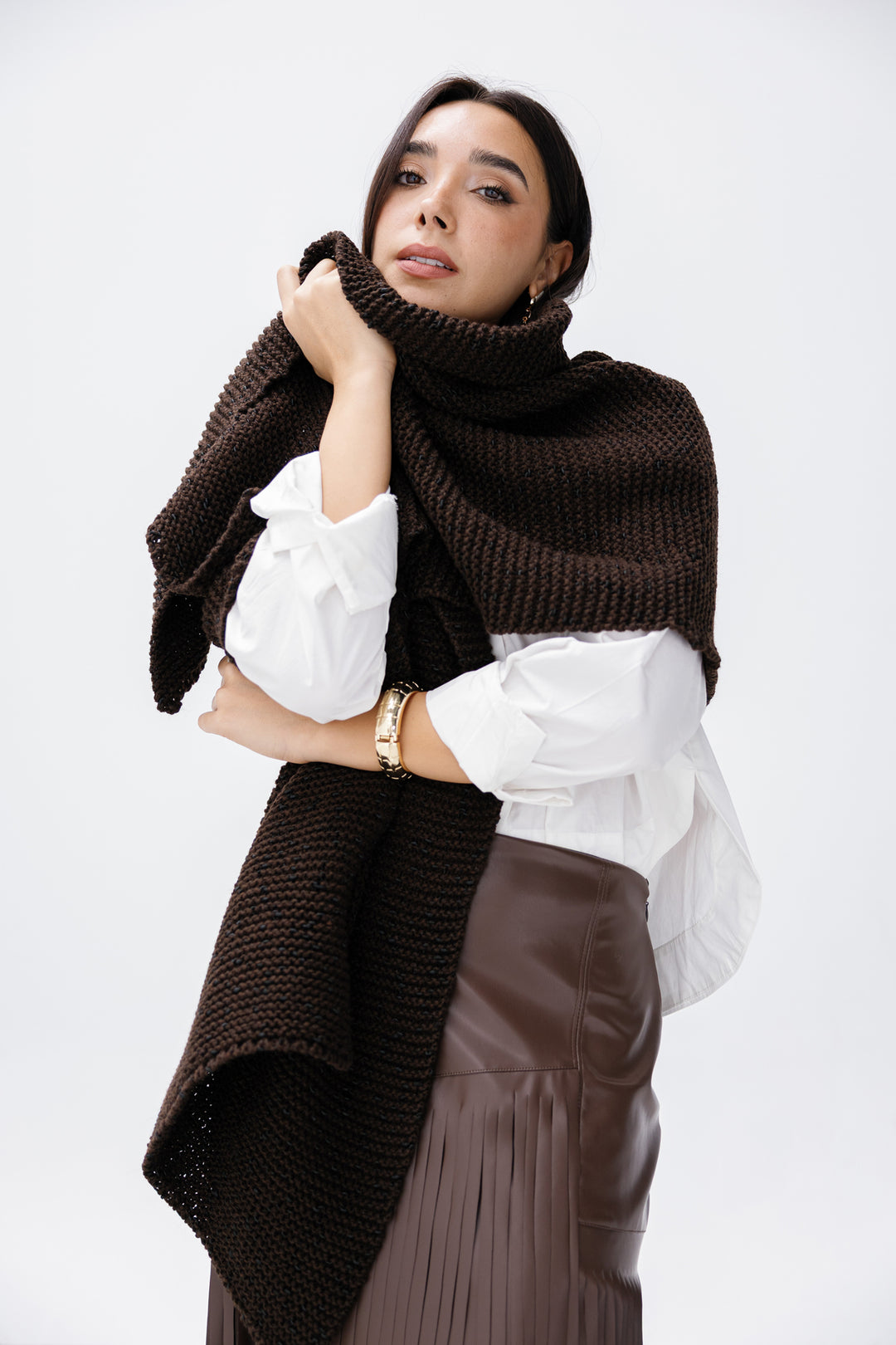 Cozy Knit Scarf - Brown