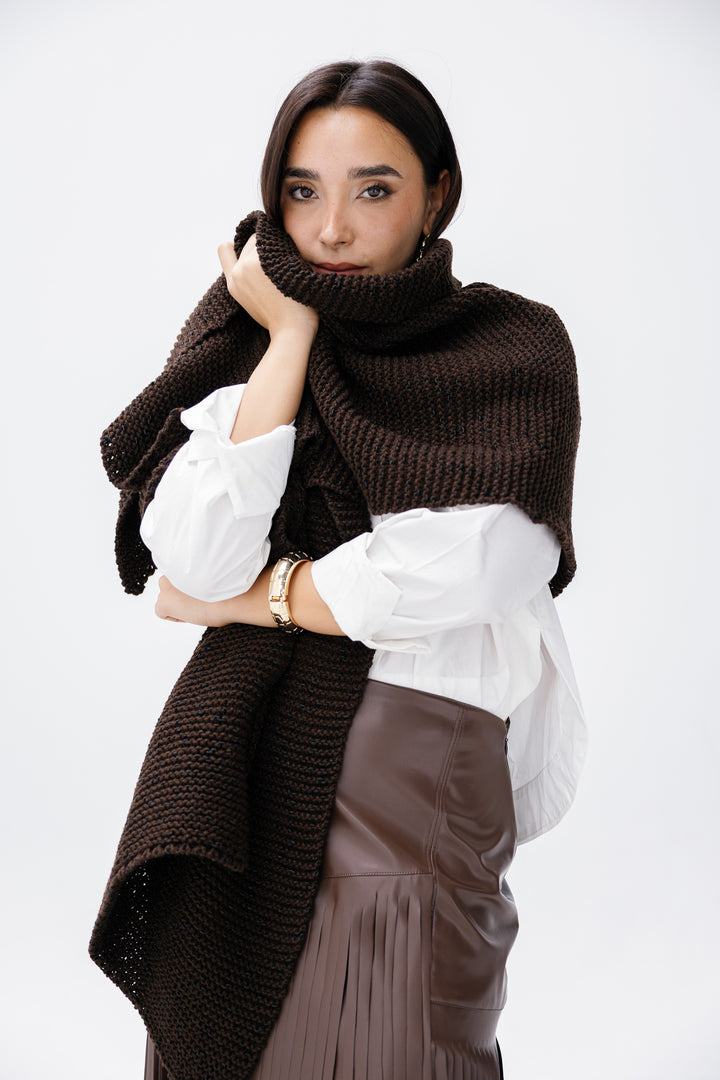 Cozy Knit Scarf - Brown
