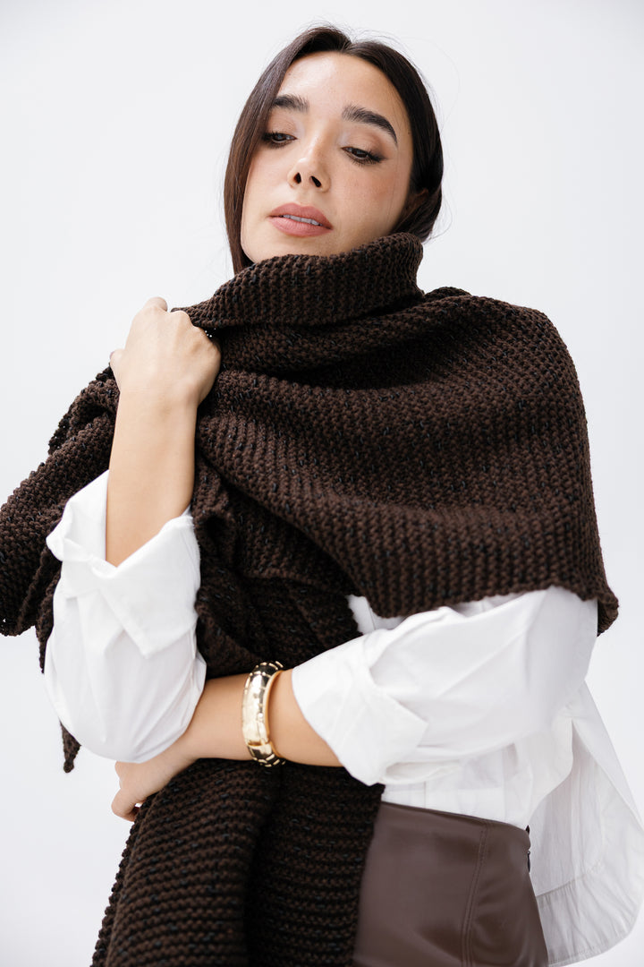 Cozy Knit Scarf - Brown