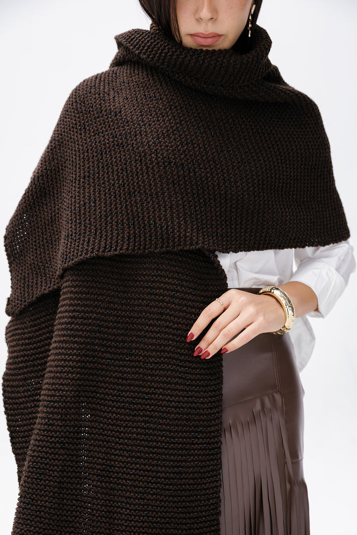 Cozy Knit Scarf - Brown