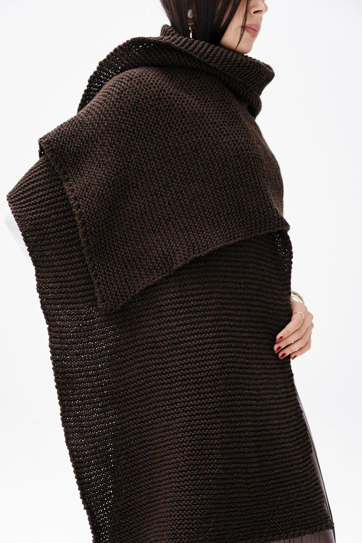 Cozy Knit Scarf - Brown