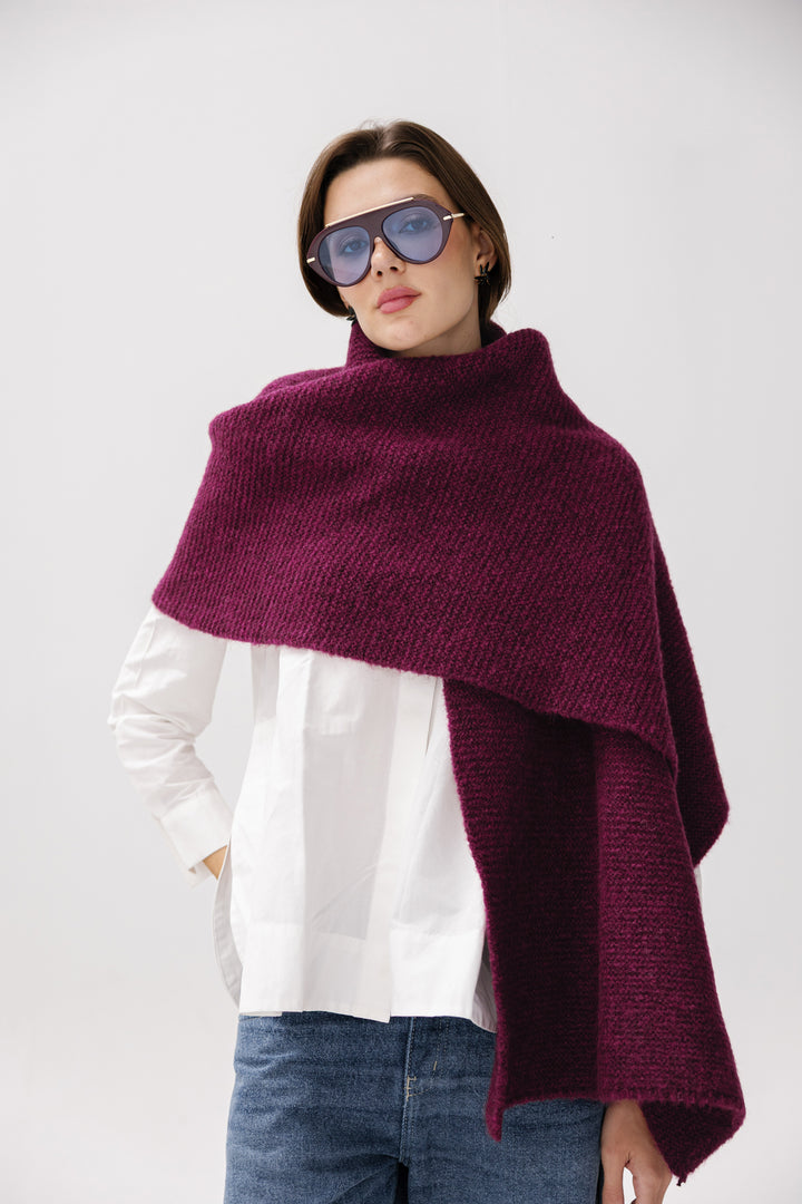 Cozy Knit Scarf - Burgundy