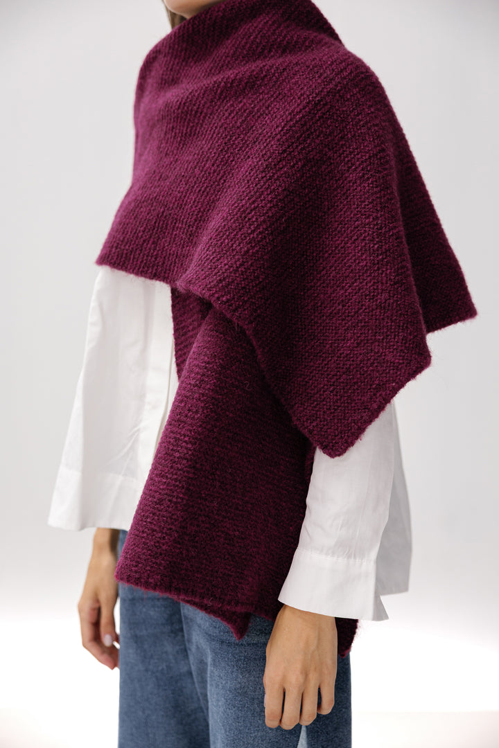 Cozy Knit Scarf - Burgundy