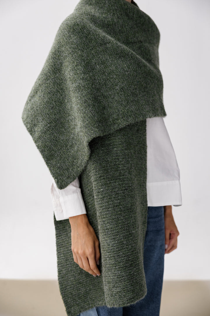 Cozy Knit Scarf - Olive