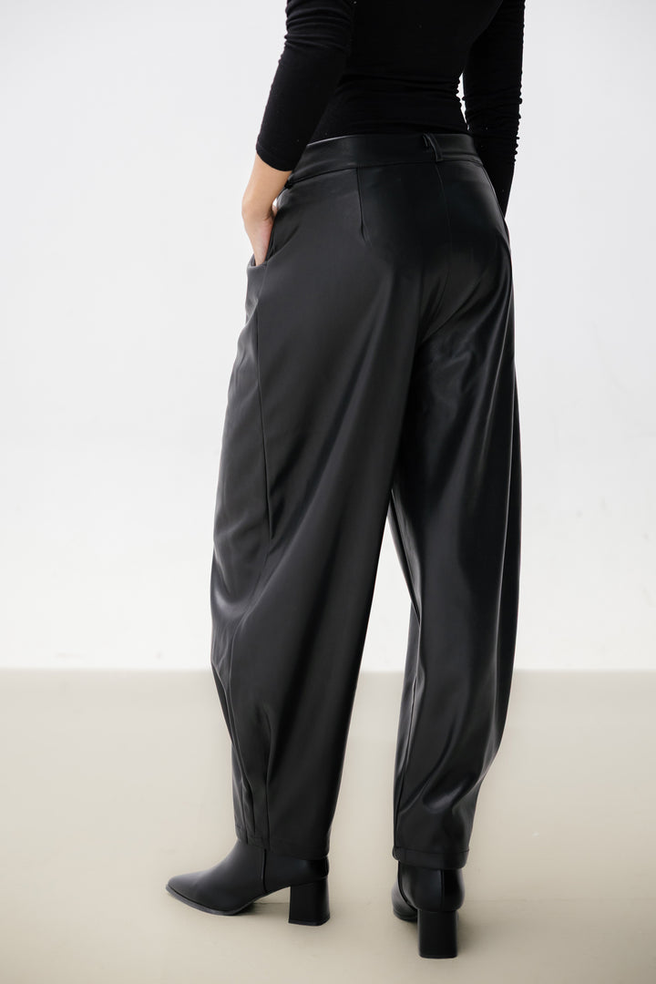 Leather Ballooon Pants