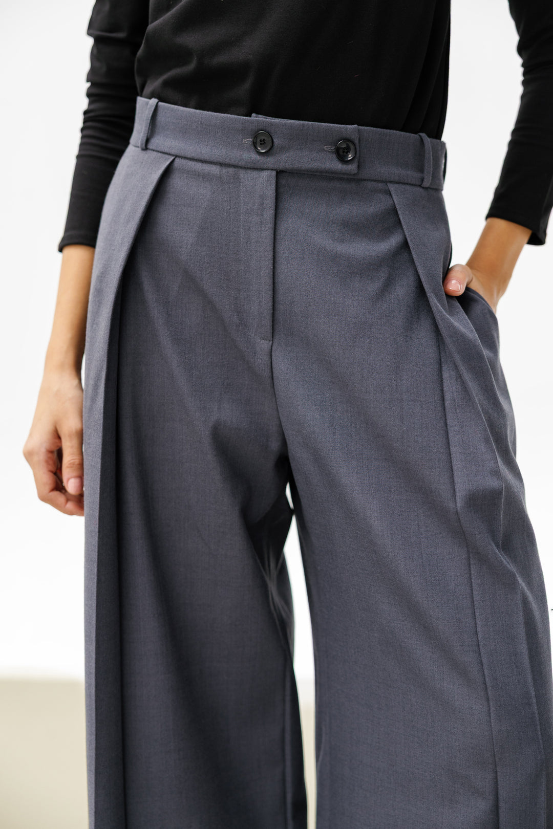 Essential Wool Pants - Grey