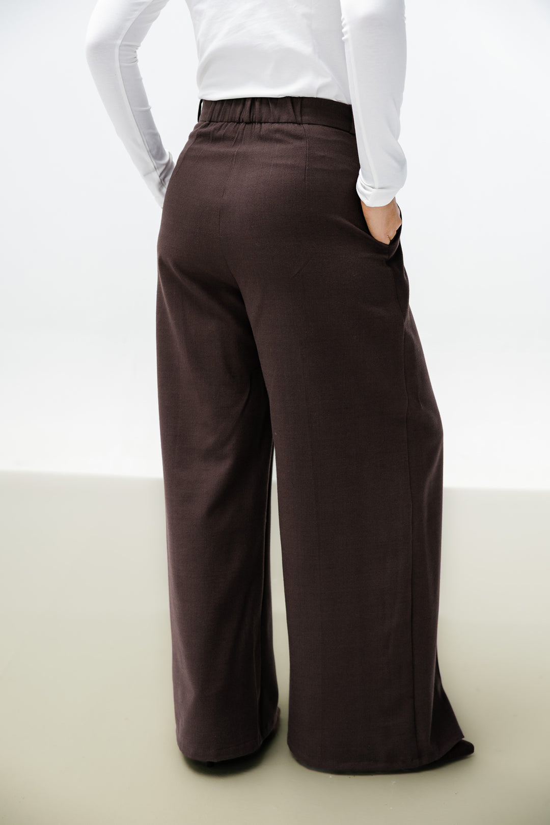 Essential Wool Pants - Brown
