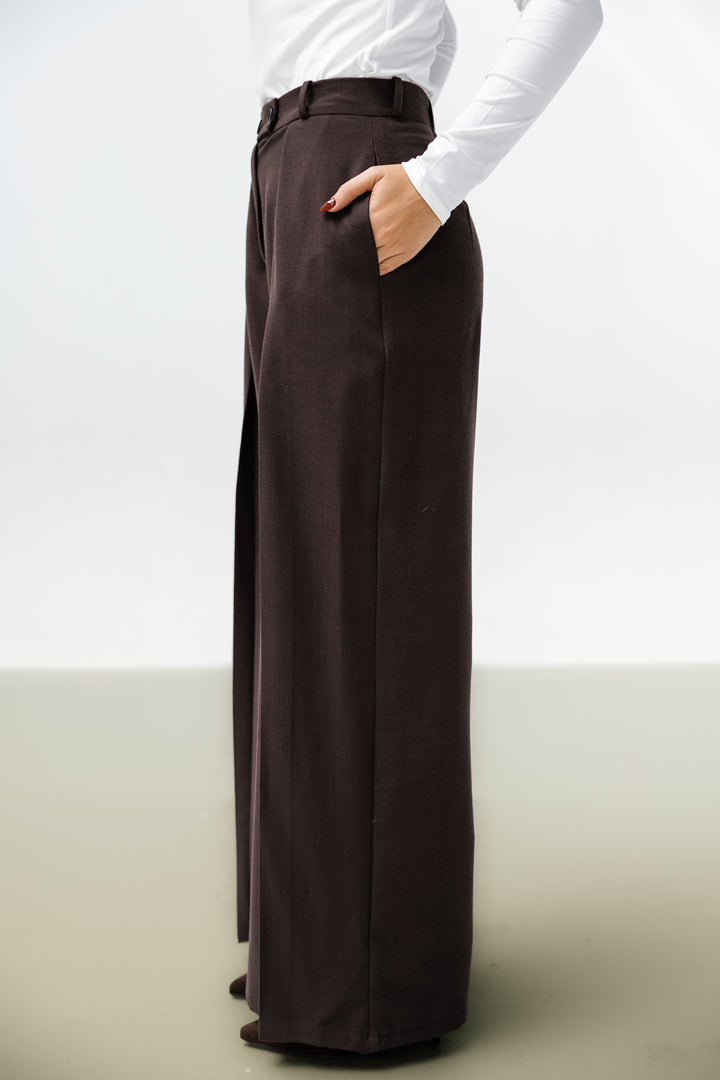 Essential Wool Pants - Brown