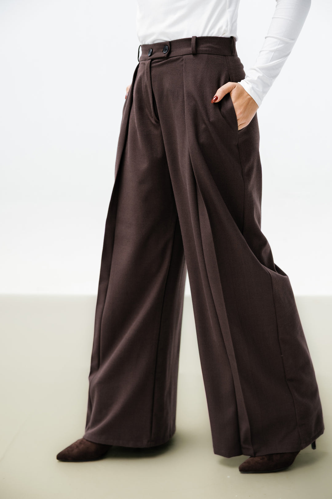 Essential Wool Pants - Brown