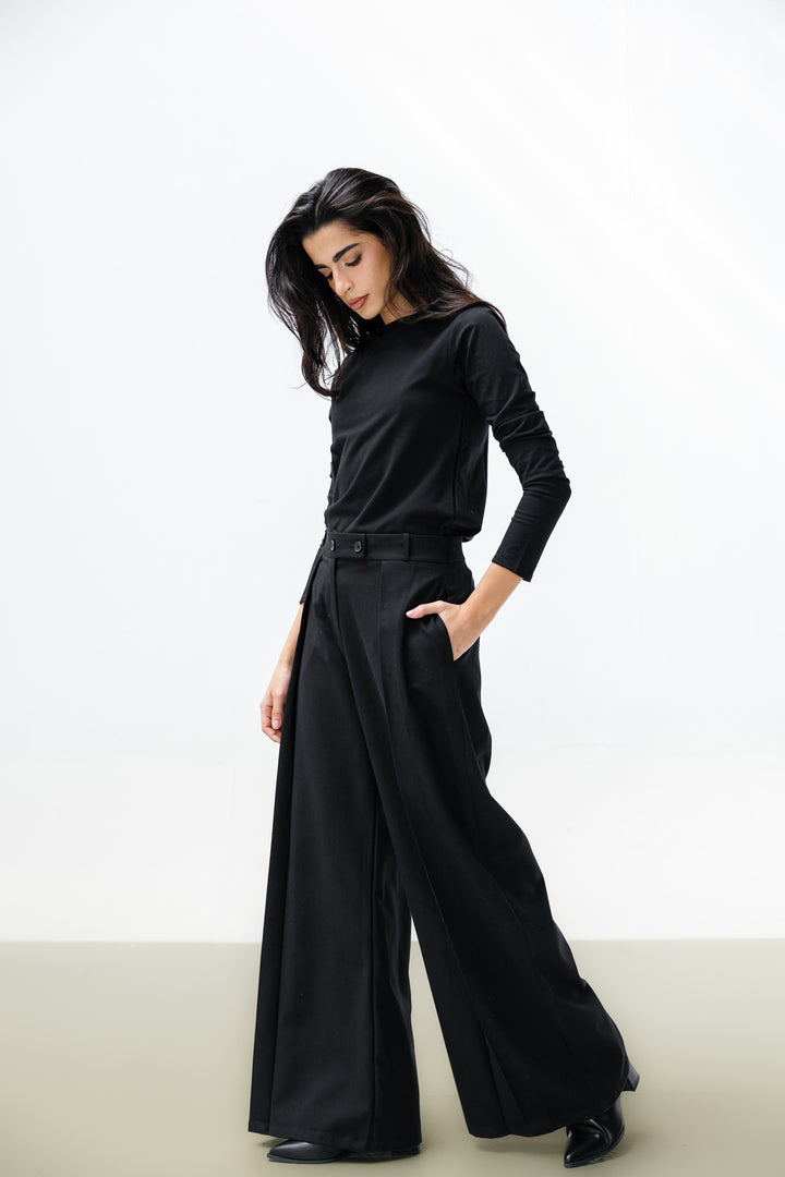Essential Wool Pants - Black