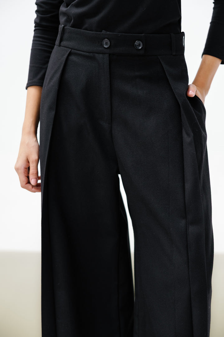 Essential Wool Pants - Black