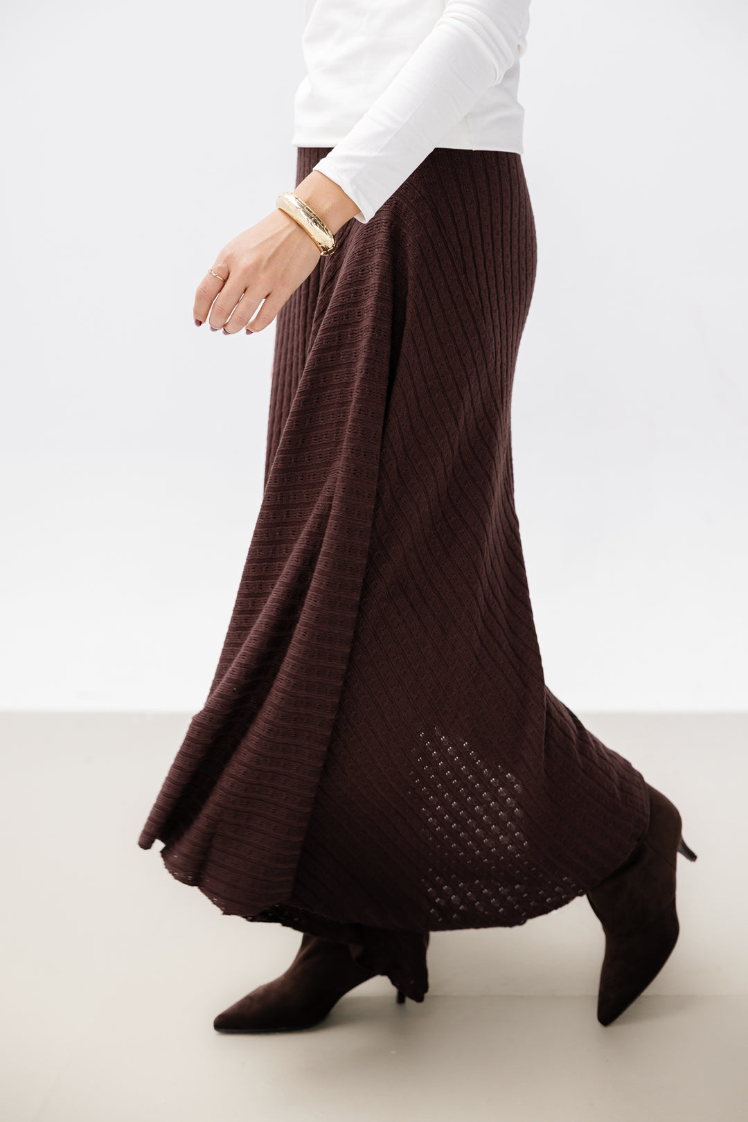 Asymmetric Knitted Skirt - Brown